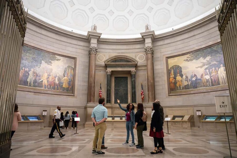 Washington DC: National Archives and US Capitol Guided Tour - The National Archives Rotunda: Declaration, Constitution, Bill of Rights Up Close