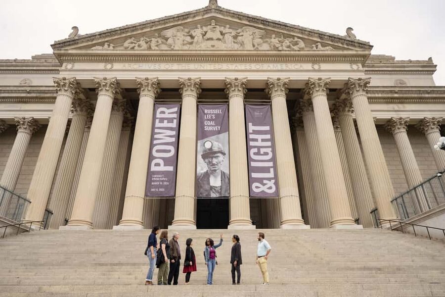 Washington DC: National Archives and US Capitol Guided Tour - The National Mall Walk: Key DC Landmarks on Foot