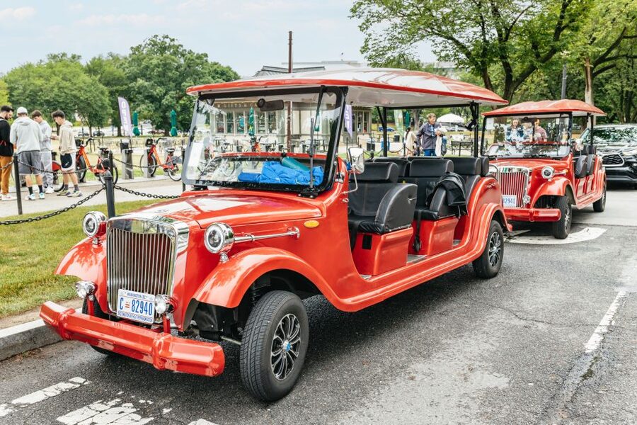 Washington DC: National Mall Tour by Electric Vehicle - The Three Presidents You’ll See Differently Than You Expected
