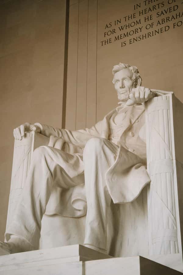 Washington, DC: National Mall Tour with Monument Entry - Tidal Basin views, a White House photo, and the final walk