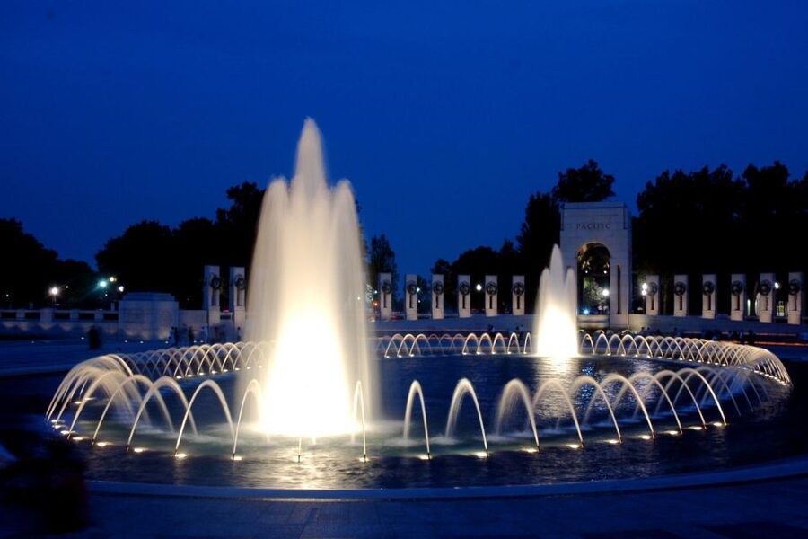 Washington DC: Night Tour with 10+ Stops, Admission Tickets - Optional upgrades: Washington Monument, Air and Space, or African American History Museum