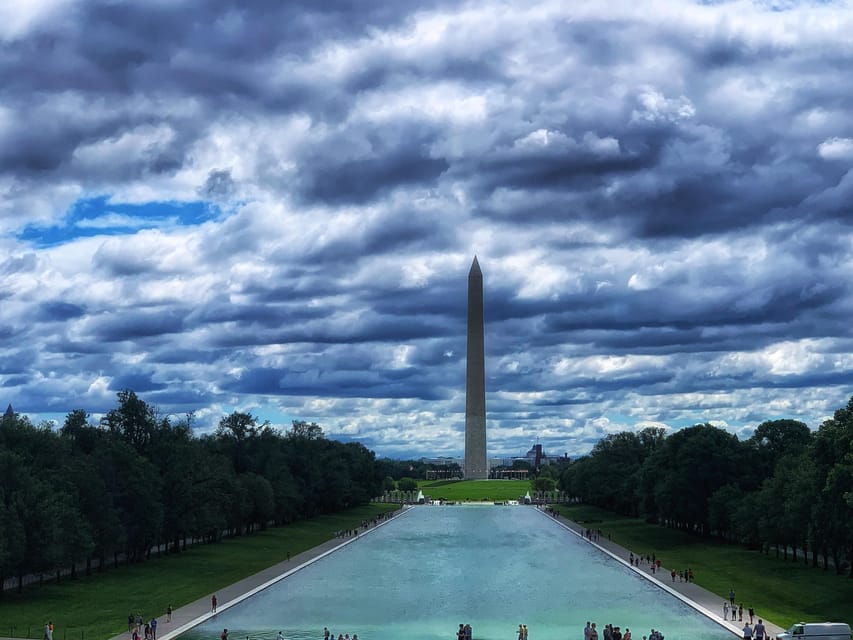 Washington DC: Nighttime Express Sightseeing Tour - F.D. Roosevelt Memorial and World War II Memorial
