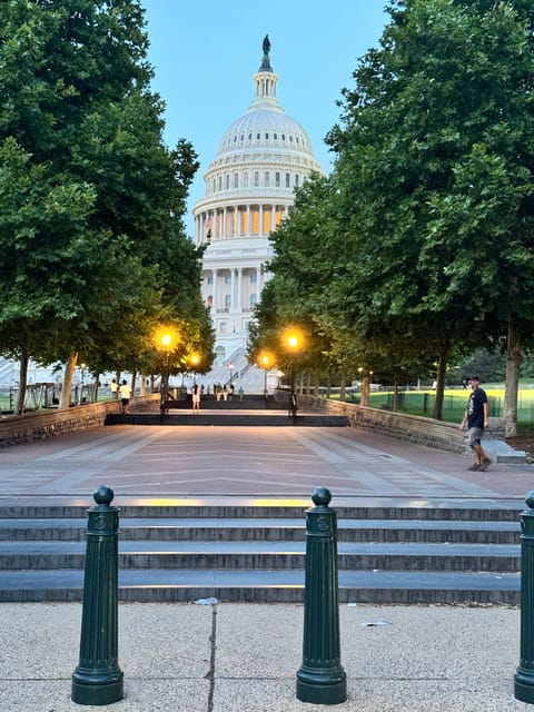 Washington DC: Nighttime Express Sightseeing Tour - Photo Stops With Views: What to Do With Your Camera Time