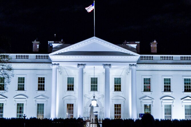 Washington DC Political Scandals and True Crime Night-Time Tour - Who this tour is best for (and who should pick something else)