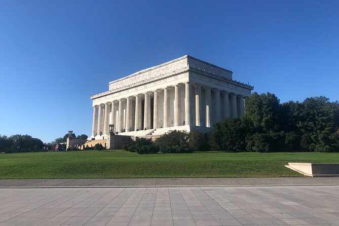 Washington DC Private Guided Bus Day Tour with Step Off Guide - WWII, MLK, Korean War, Vietnam: memorials where 15 minutes still hits