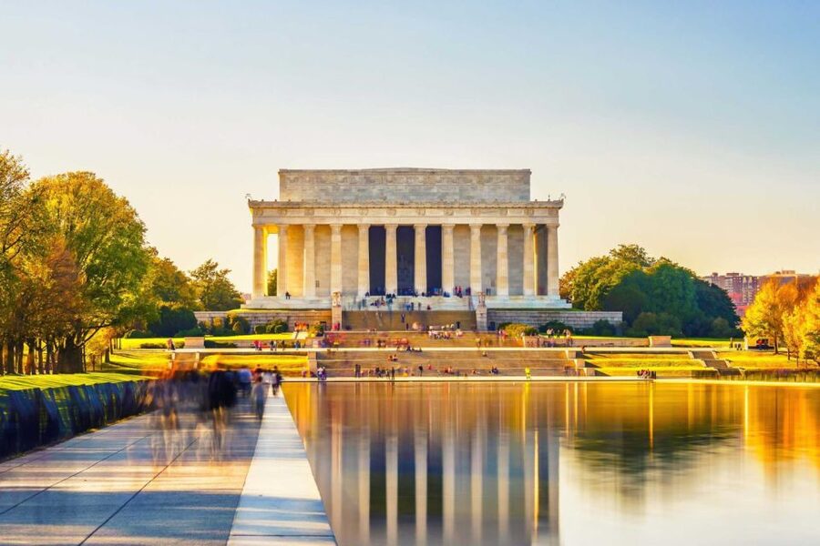Washington, DC: Private National Mall Walking Tour - Smithsonian Museums Along the Way: Art and Public Learning