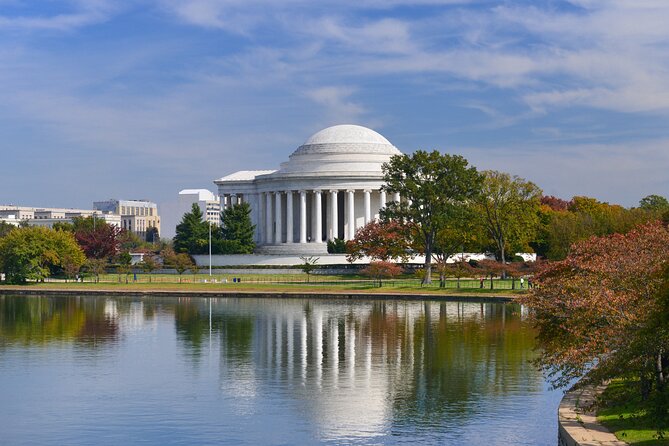 Washington DC Sight Seeing Private Tour-English or Spanish Option - Marine Corps War Memorial, Jefferson, Lincoln, and Vietnam: The Part You’ll Remember