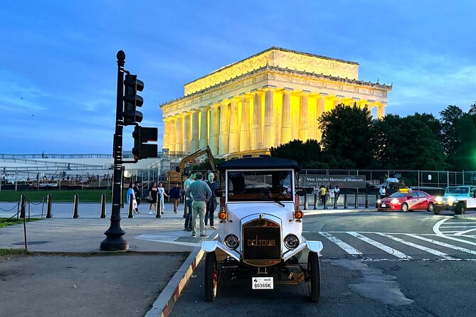 Washington DC Sightseeing Tour by Electric cart or Vintage Car - National Mall Monuments: The Washington Monument as an Egyptian Obelisk