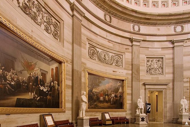 We the People Tour: The Essence of Liberty - Lincoln Memorial: the symbolic center you’ll circle back to