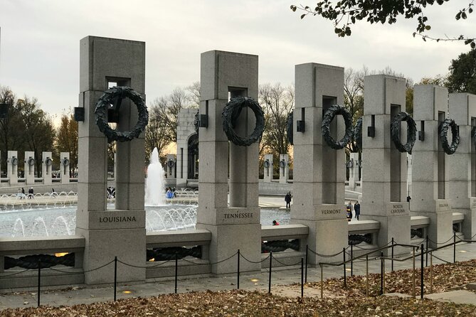 White House and National Mall Highlights with Lincoln Memorial - Stop 2: The Ellipse and Presidential Park South (Free Time to Look)