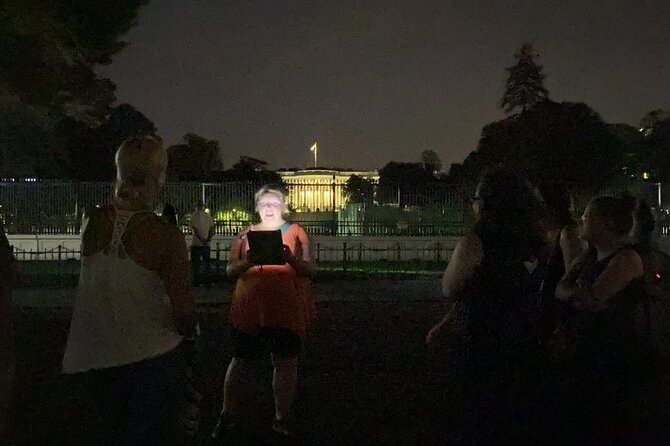 White House at Night: Scandals, Murder, Politics Adults Only Tour - Stop 5: Blair House and the First-Night-Back Together Bed Story